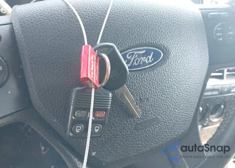 2010 Ford Explorer Xlt из США, поврежденный, VIN 1FMEU7DE0AUA13331